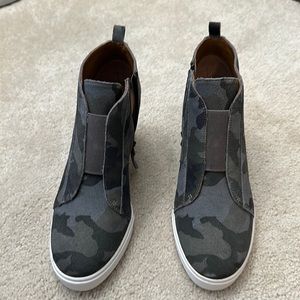 Brand new Linea Paolo shoes